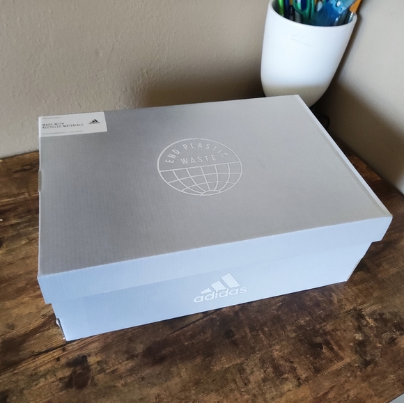 Adidas Stan Smith Advantage(Recycled Material sole) Green Size 10 - Picture 2 of 9